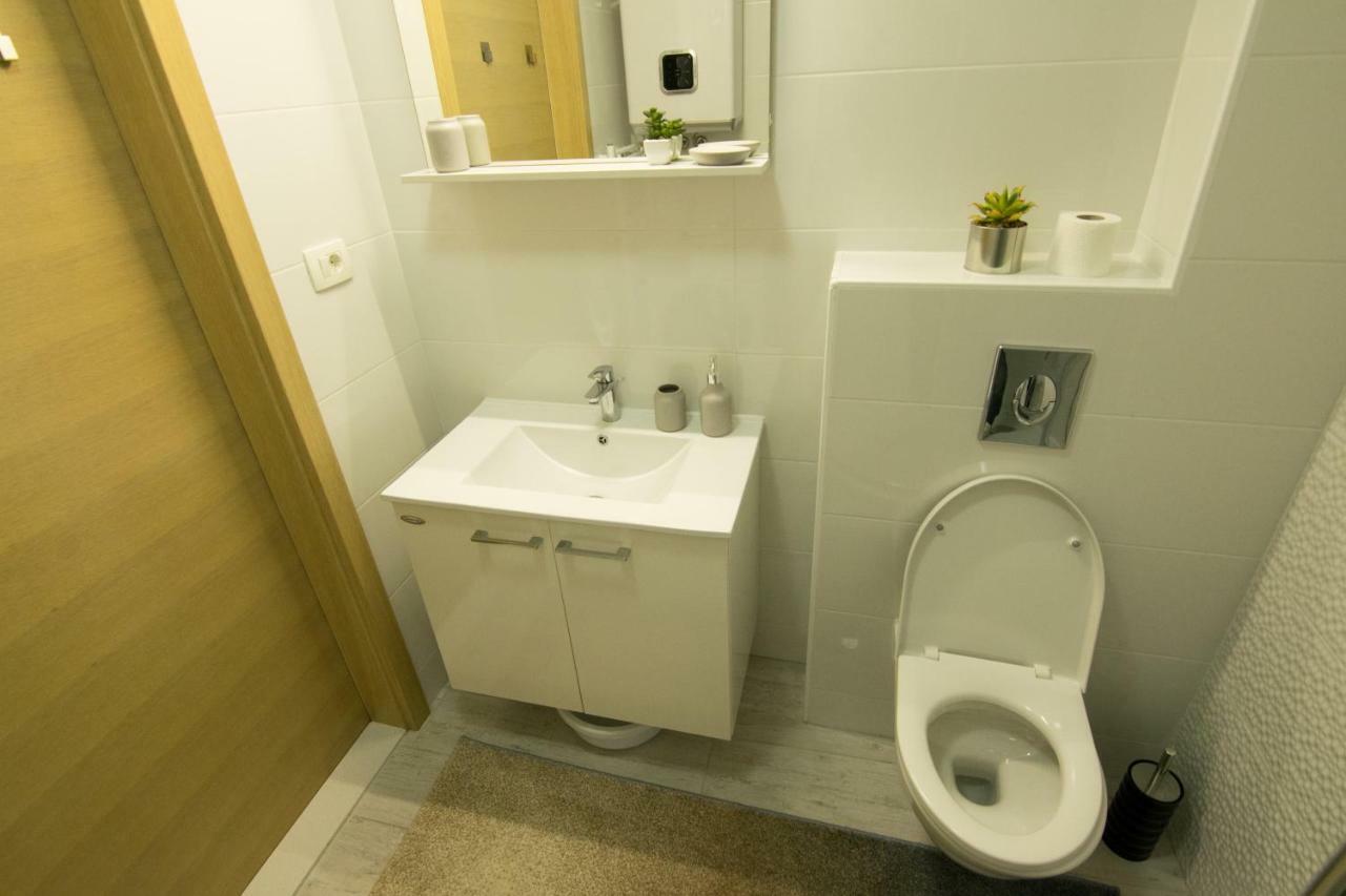 Lidija 2 Apartment Makarska Exterior foto