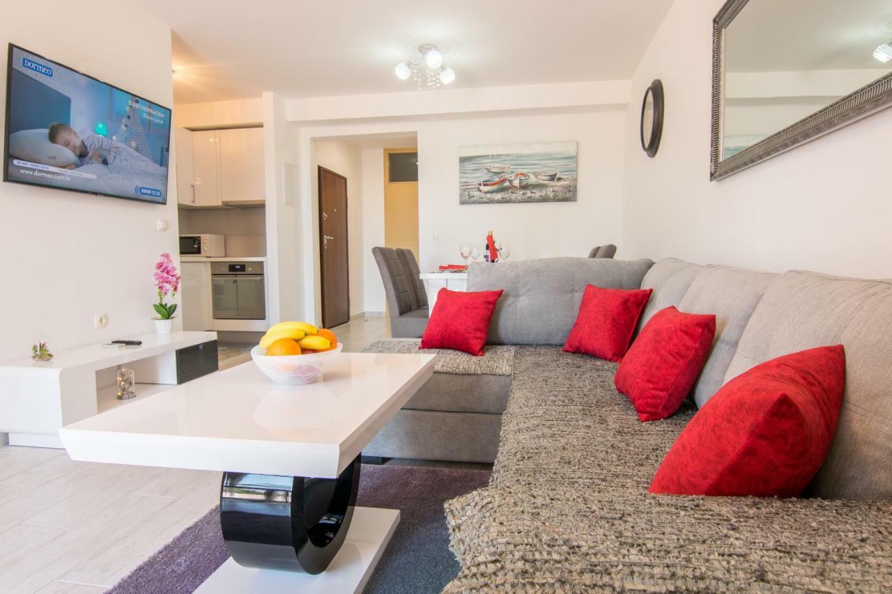 Lidija 2 Apartment Makarska Exterior foto